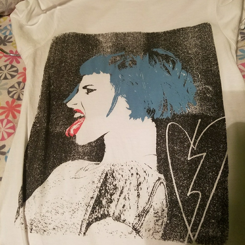 Short sleeve T-shirt